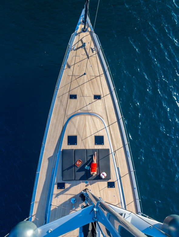 Sailing yacht bow