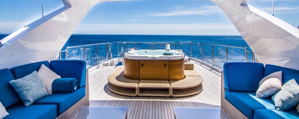 Yacht Jacuzzi