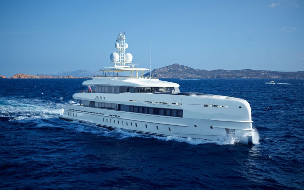 Sibelle yacht running image